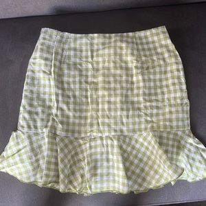 green and white plaid mini skirt